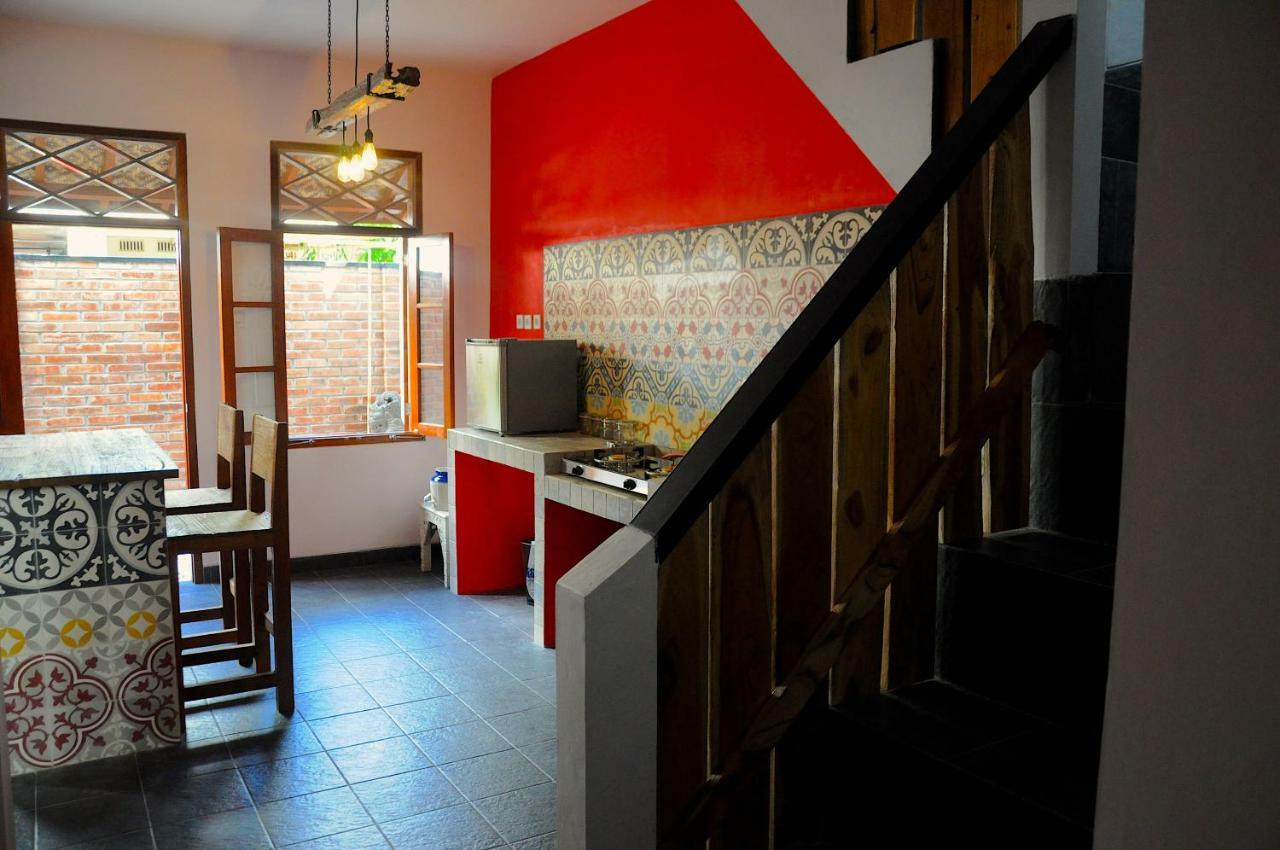 Villa Buddha Malioboro Yogyakarta Extérieur photo